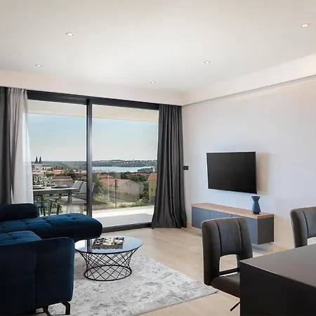 Boutique Kristo Apartment *